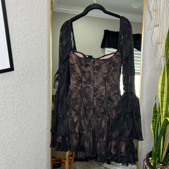 House of CB 'Analissa' Black Lace Corset Dress NWOT - Picture 9 of 10